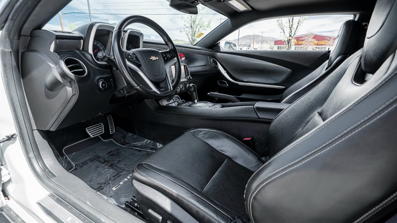 2015 Chevrolet Camaro SS 2SS   - Photo 18 - Reno, NV 89511