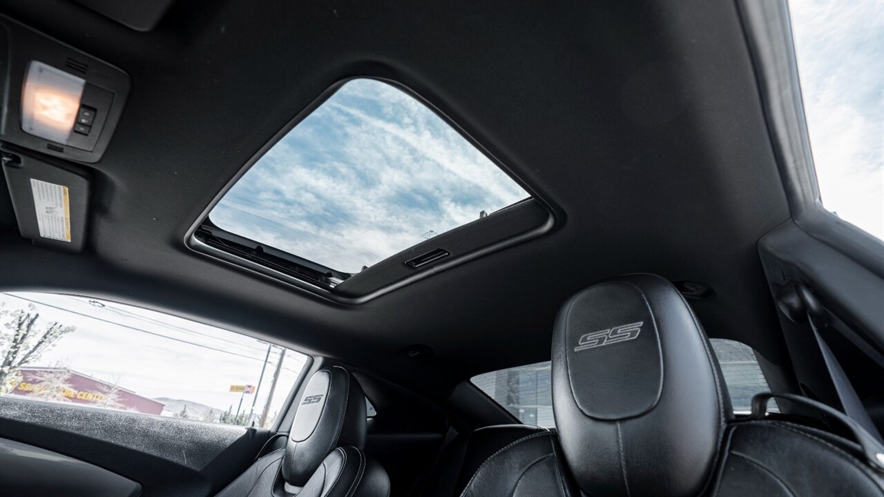 2015 Chevrolet Camaro SS 2SS   - Photo 17 - Reno, NV 89511