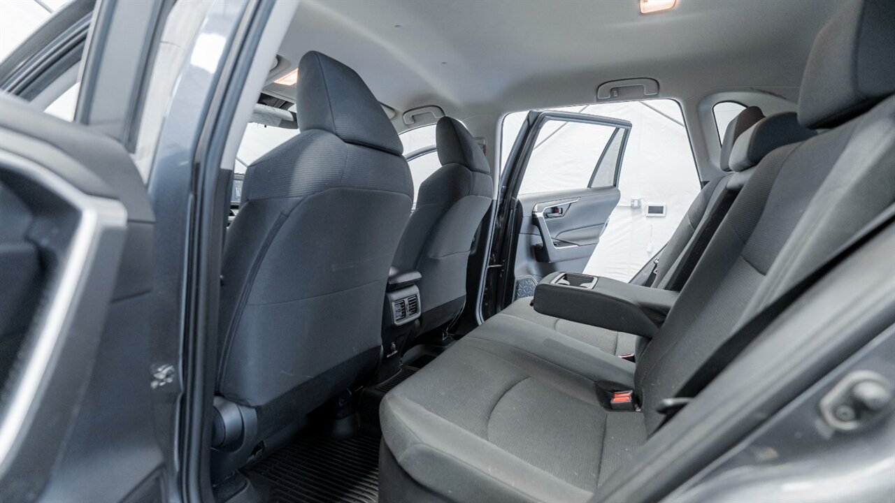 2020 Toyota RAV4 LE   - Photo 21 - Reno, NV 89511