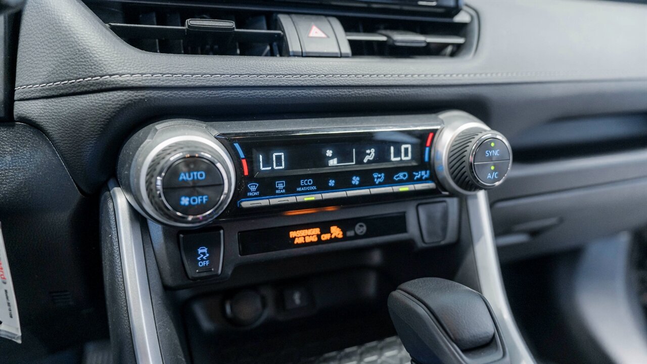 2020 Toyota RAV4 LE   - Photo 17 - Reno, NV 89511