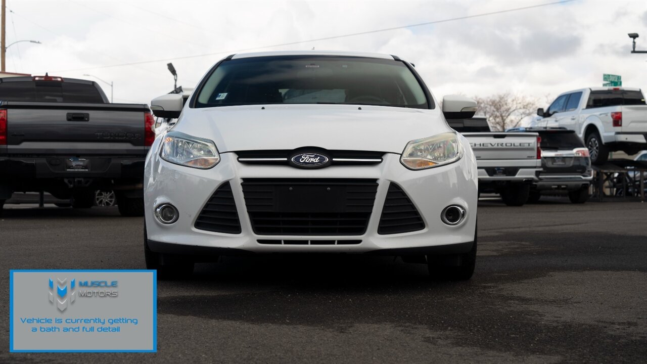 2014 Ford Focus SE   - Photo 4 - Reno, NV 89511