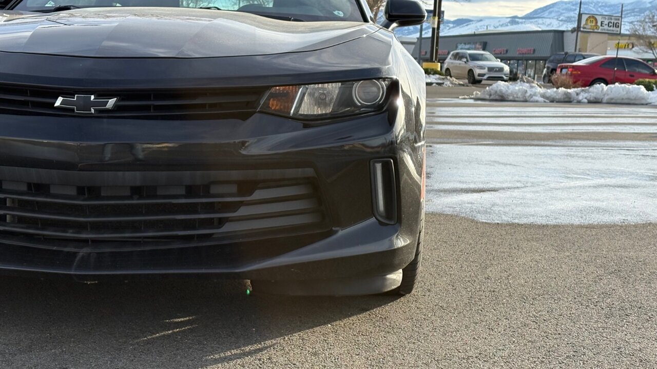 2017 Chevrolet Camaro 1LT   - Photo 11 - Reno, NV 89511