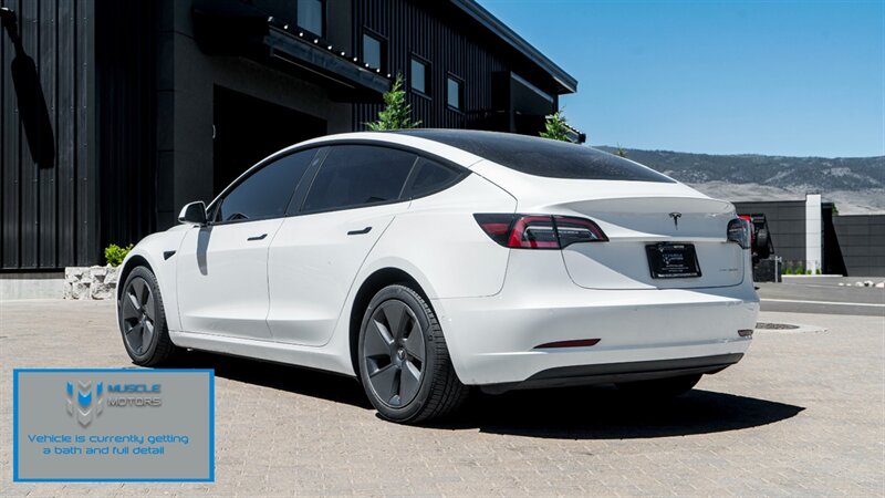 2022 Tesla Model 3 Long Range  