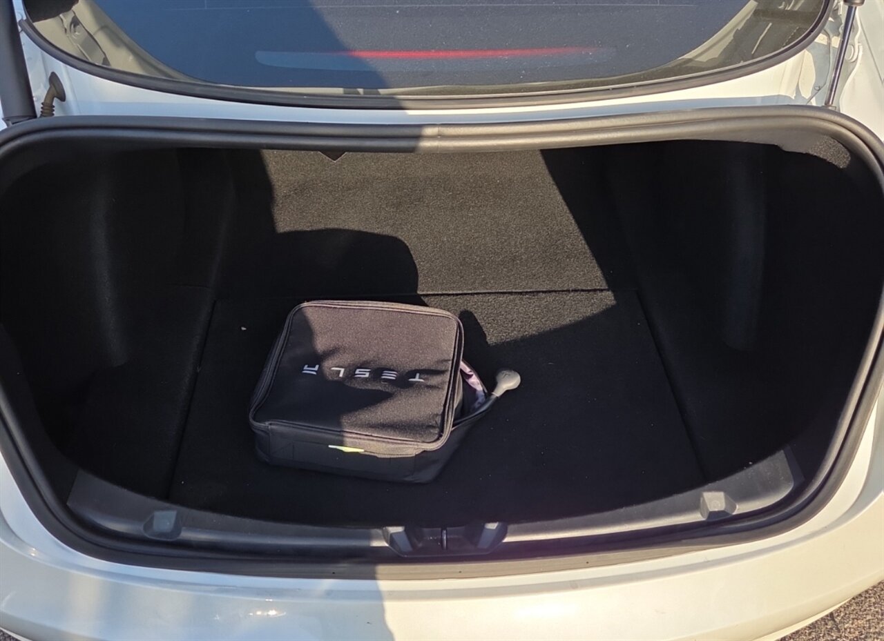 2022 Tesla Model 3 Long Range   - Photo 9 - Reno, NV 89511
