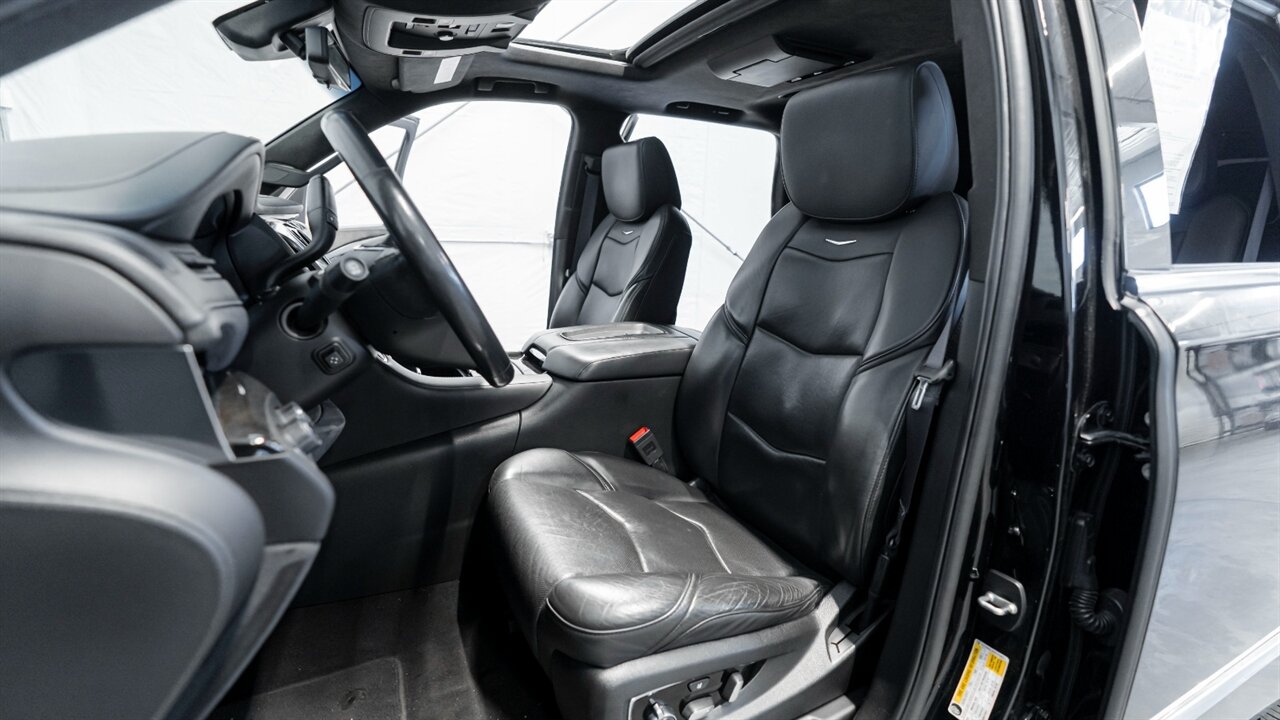 2017 Cadillac Escalade Platinum Edition   - Photo 15 - Reno, NV 89511