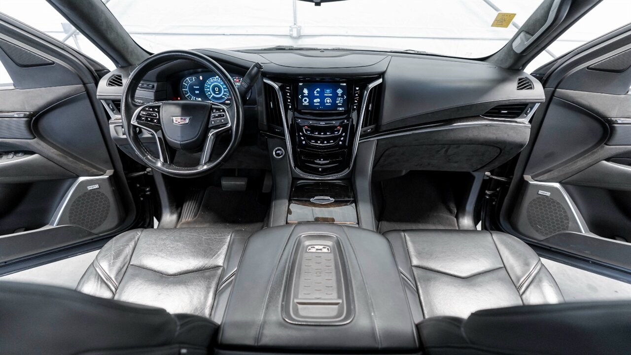 2017 Cadillac Escalade Platinum Edition   - Photo 18 - Reno, NV 89511