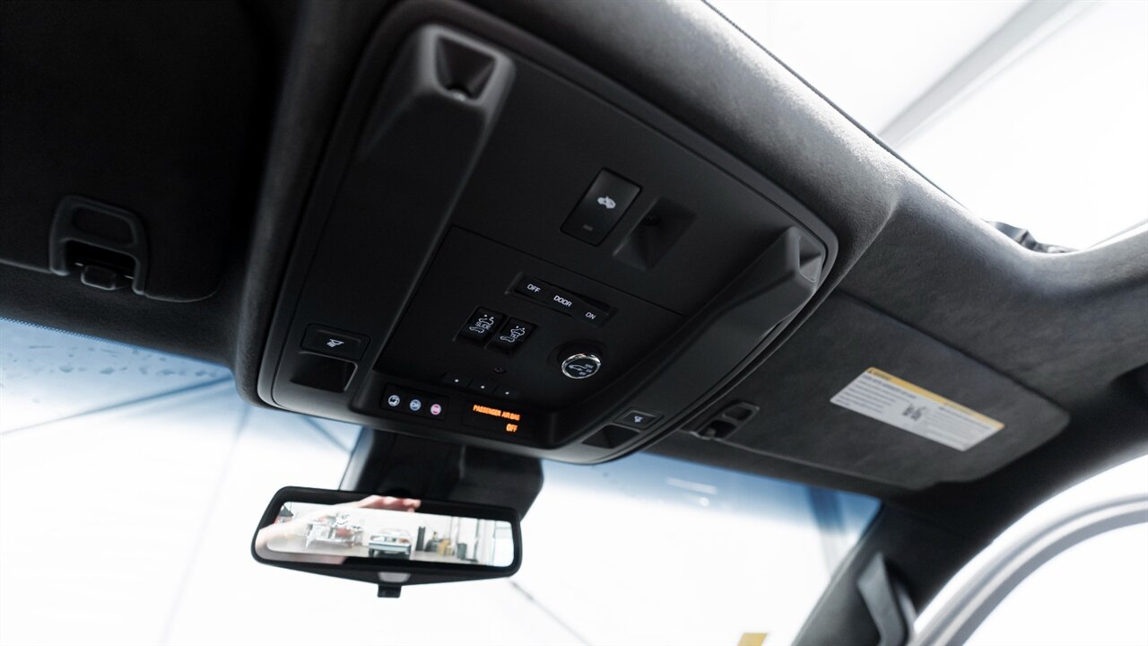 2017 Cadillac Escalade Platinum Edition   - Photo 32 - Reno, NV 89511