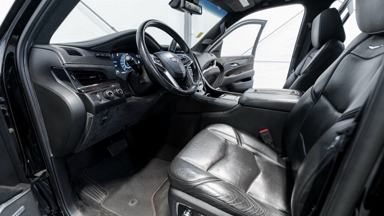 2017 Cadillac Escalade Platinum Edition   - Photo 17 - Reno, NV 89511