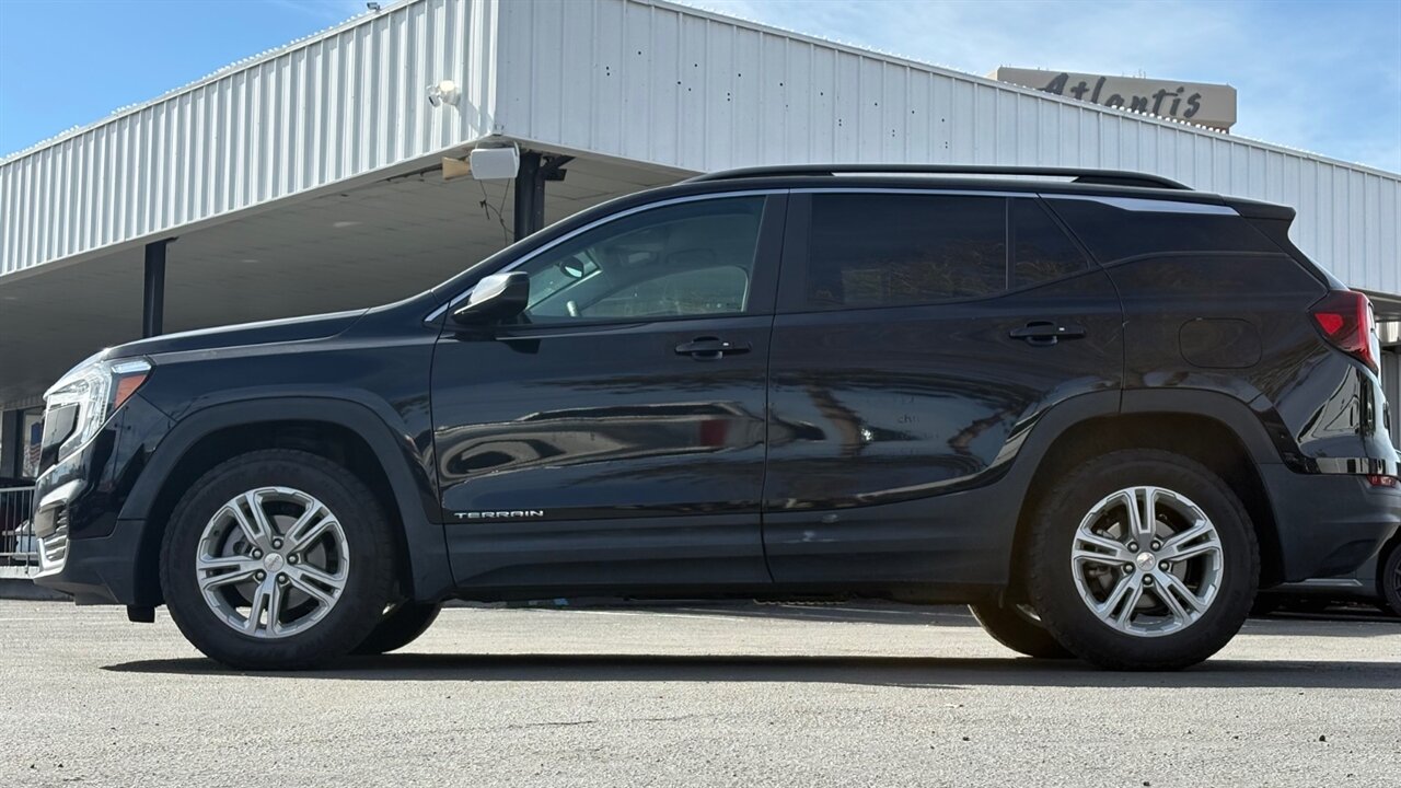 2022 GMC Terrain SLE   - Photo 3 - Reno, NV 89511