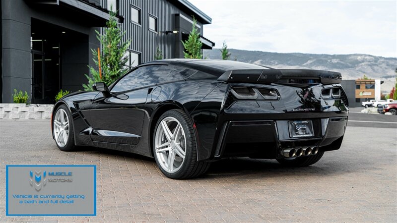 2017 Chevrolet Corvette Stingray 1LT  