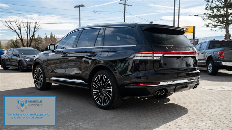 2020 Lincoln Aviator Black Label  