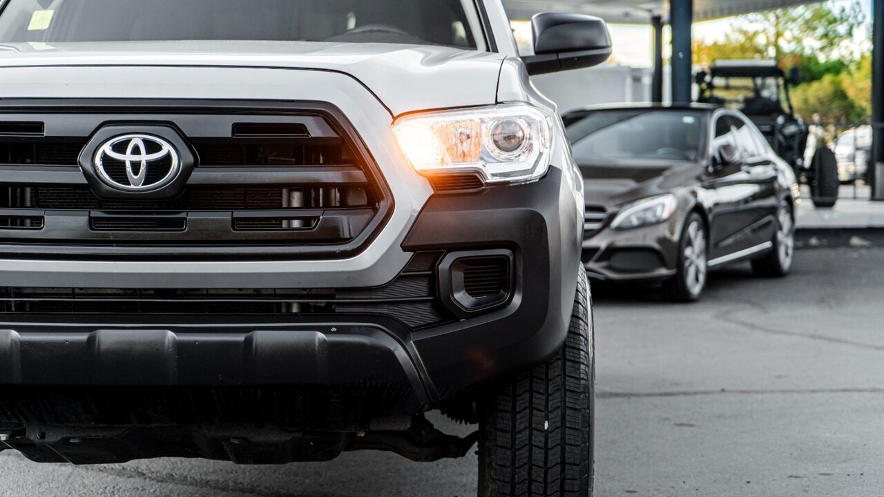 2016 Toyota Tacoma SR - Photo 8 - Reno, NV 89511