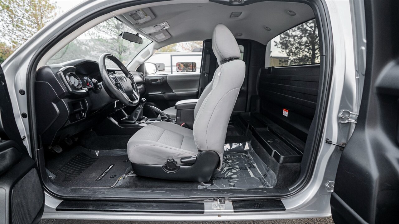 2016 Toyota Tacoma SR - Photo 12 - Reno, NV 89511