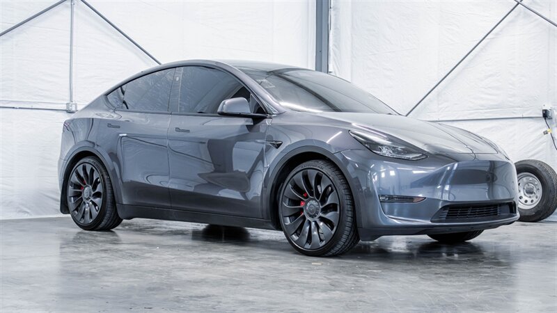 2023 Tesla Model Y Performance  