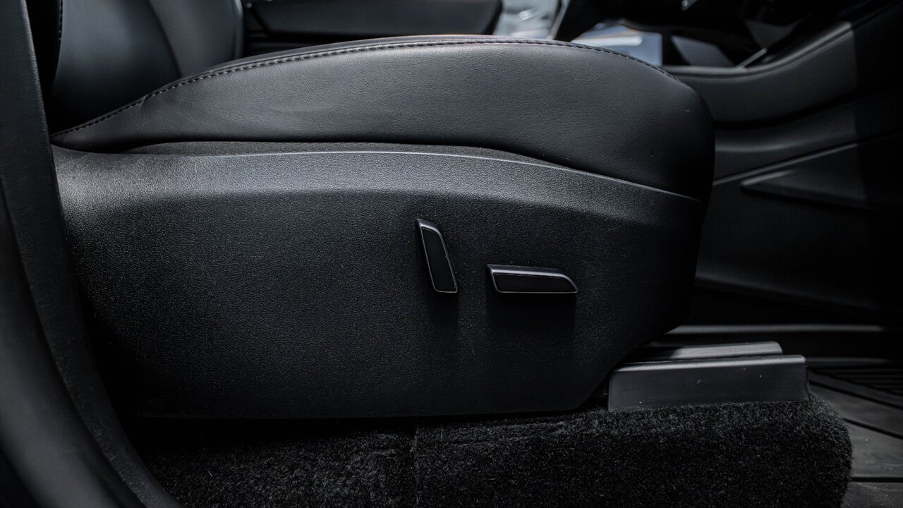 2023 Tesla Model Y Performance   - Photo 35 - Reno, NV 89511