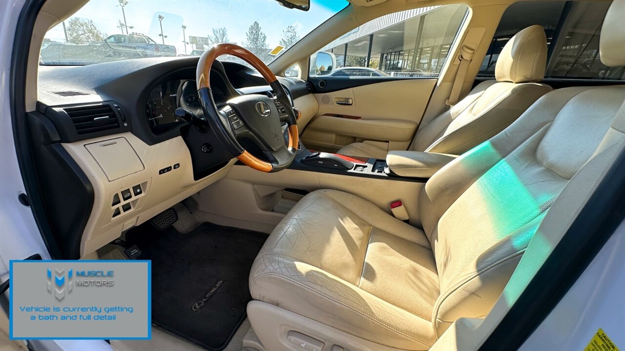 2010 Lexus RX 350 photo 4