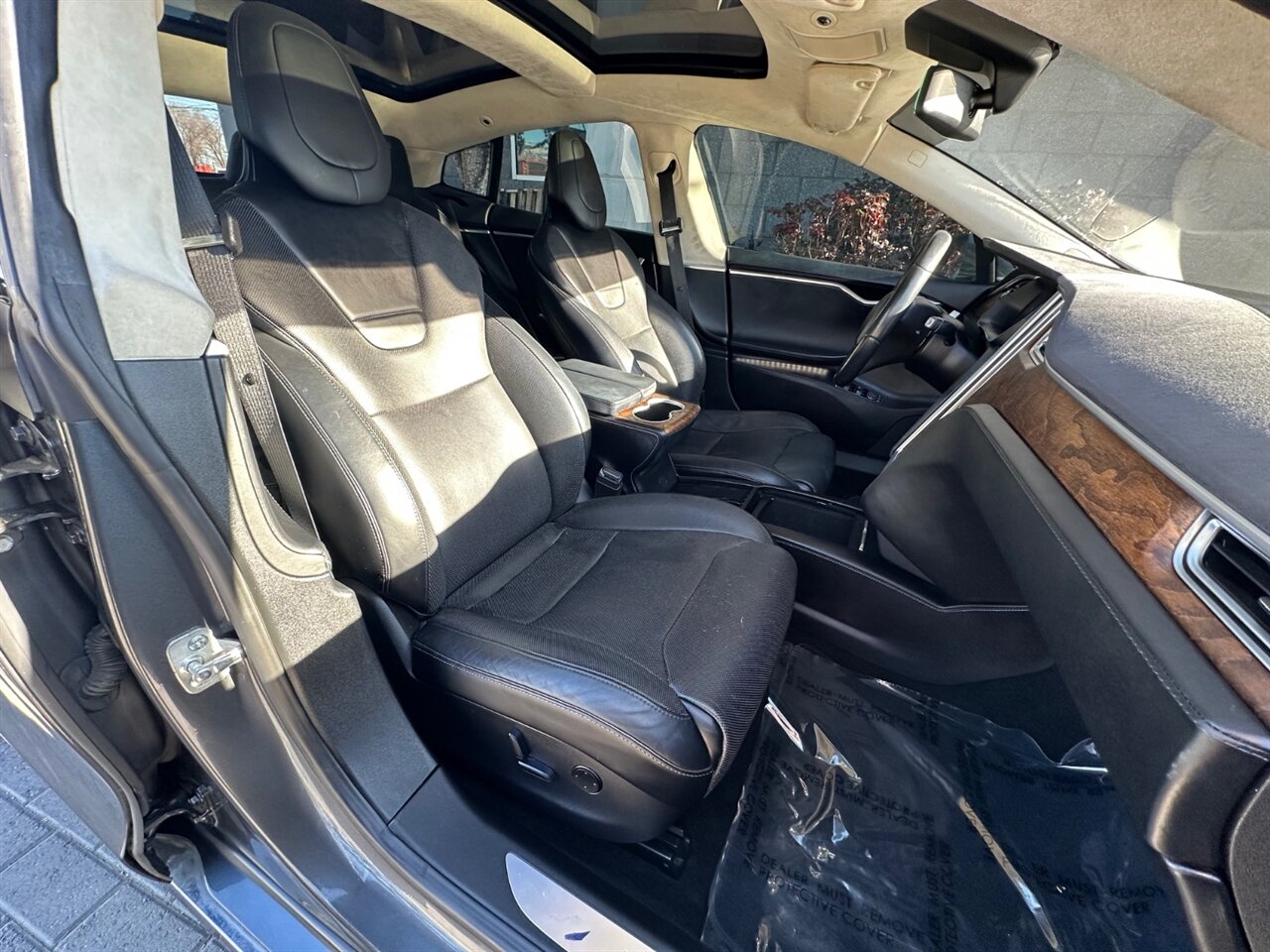 2016 Tesla Model S P90D   - Photo 10 - Reno, NV 89511