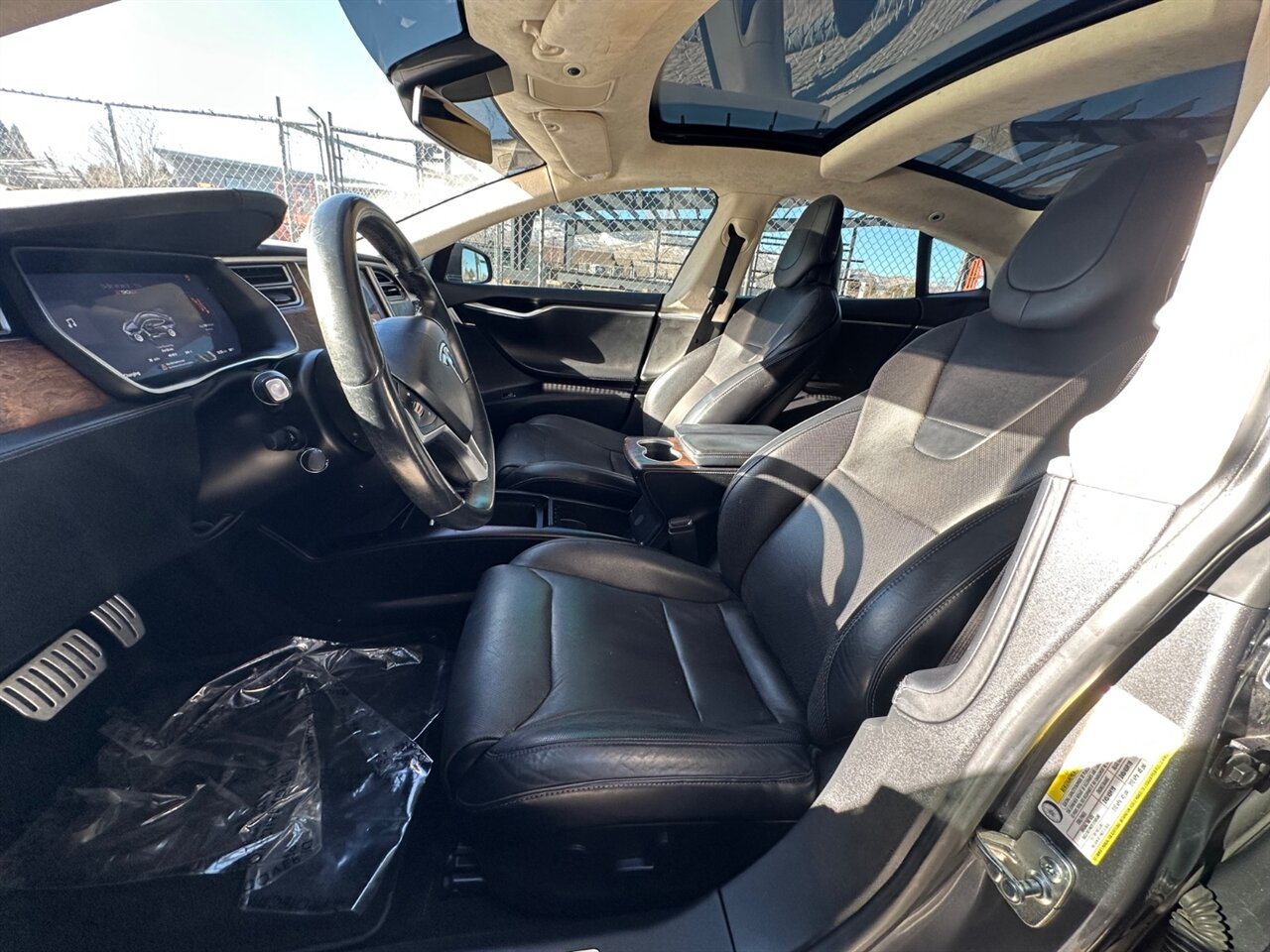 2016 Tesla Model S P90D   - Photo 8 - Reno, NV 89511