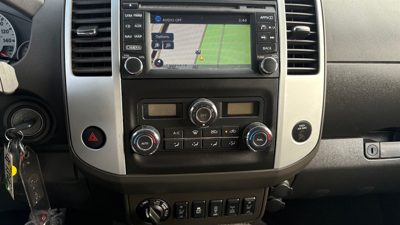 2016 Nissan Frontier PRO-4X   - Photo 18 - Reno, NV 89511