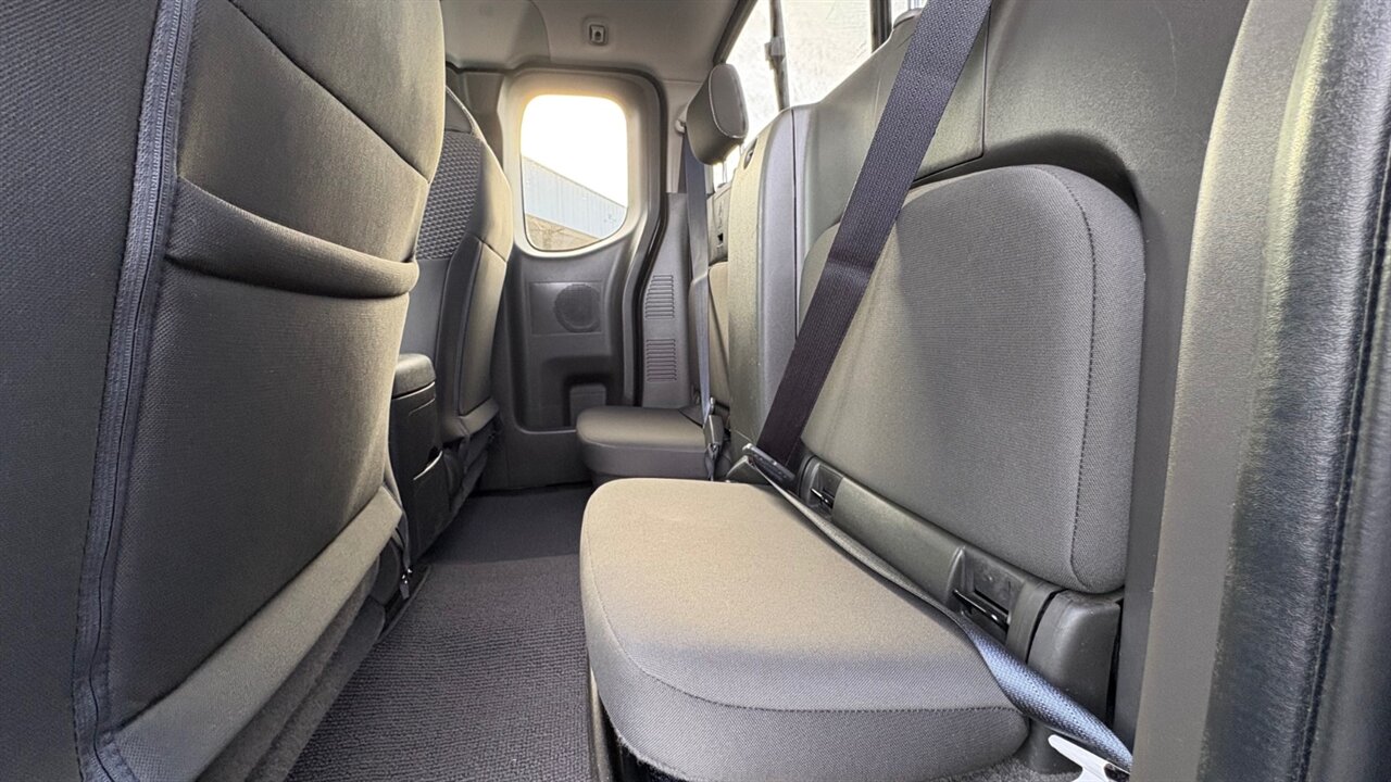 2016 Nissan Frontier PRO-4X   - Photo 20 - Reno, NV 89511