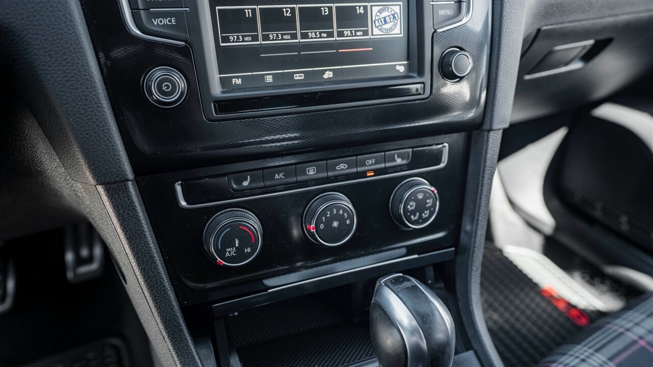2017 Volkswagen Golf GTI Sport - Photo 32 - Reno, NV 89511