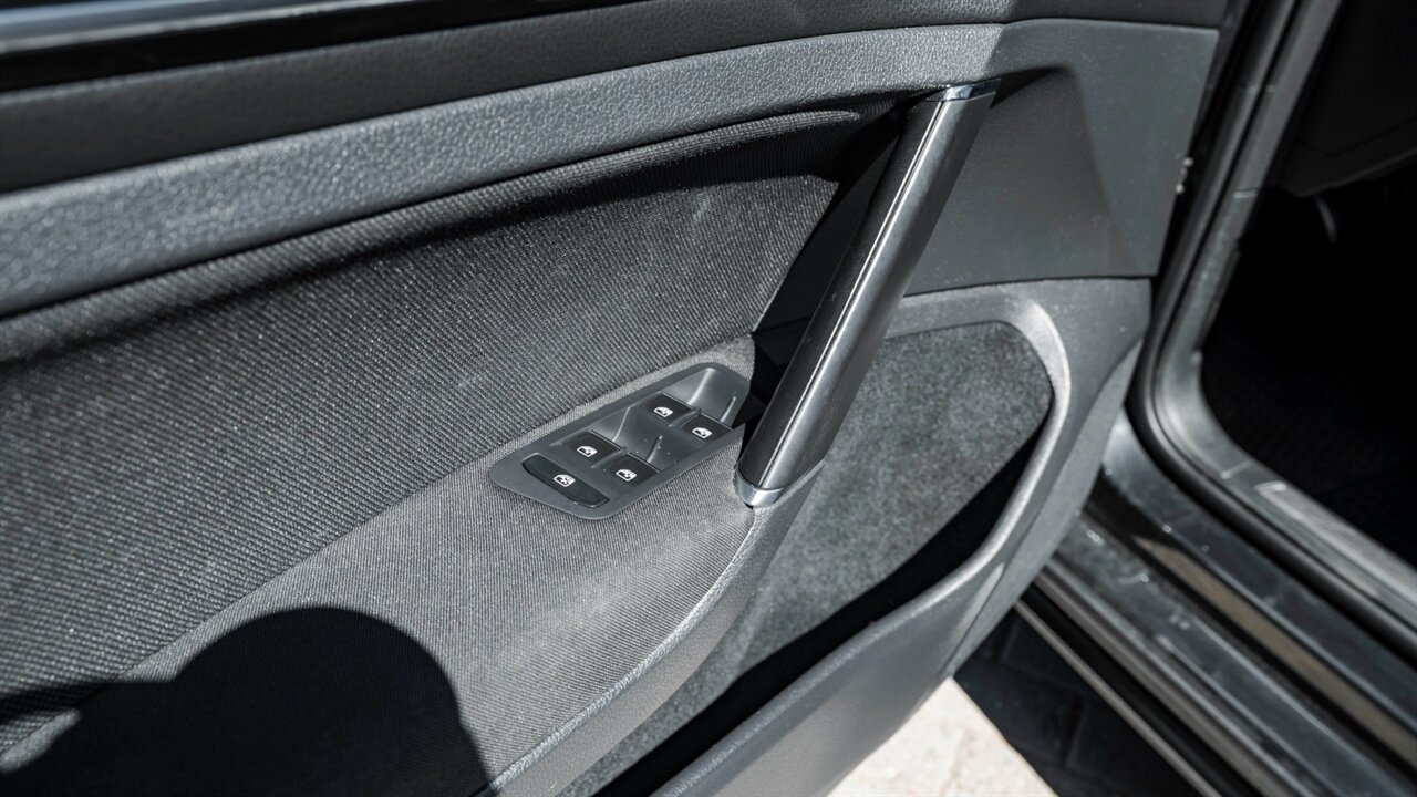 2017 Volkswagen Golf GTI Sport - Photo 25 - Reno, NV 89511