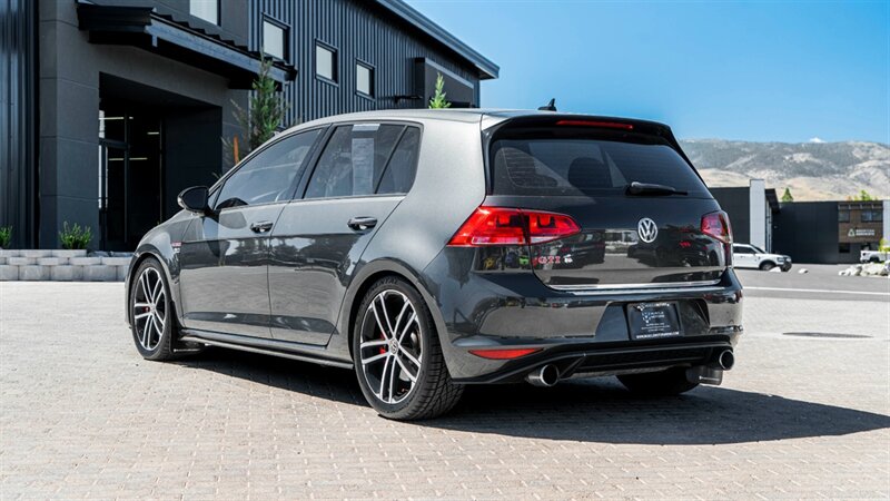 2017 Volkswagen Golf GTI Sport  