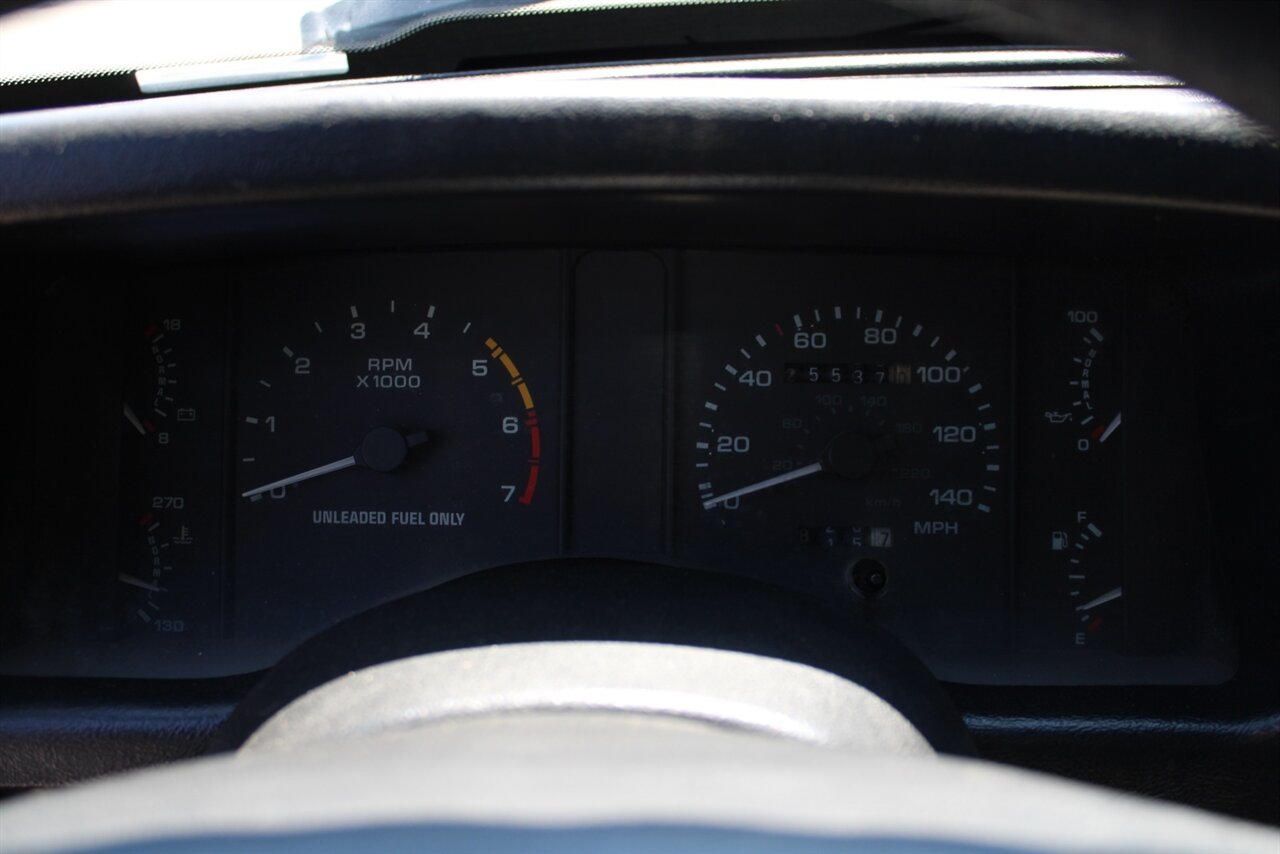 1990 Ford Mustang GT - Photo 32 - Reno, NV 89511