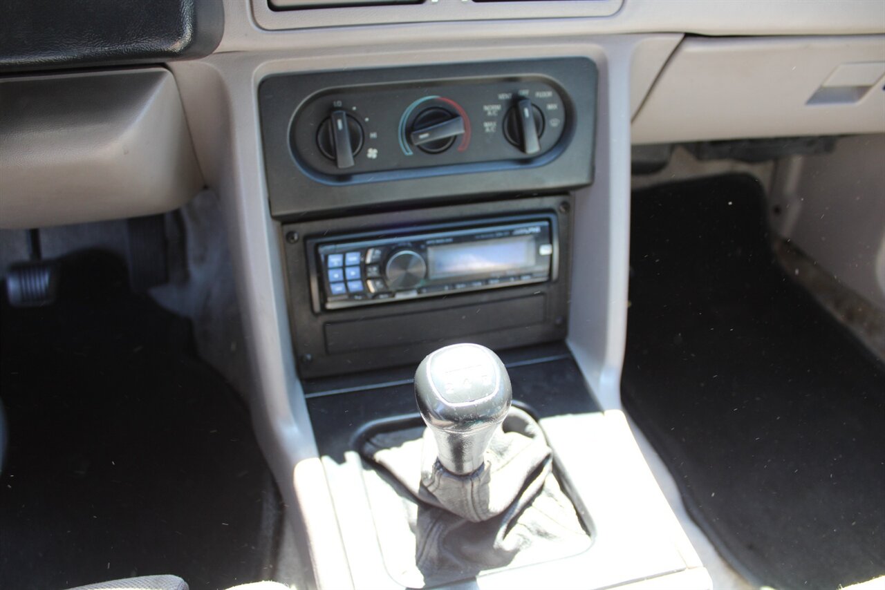 1990 Ford Mustang GT - Photo 34 - Reno, NV 89511