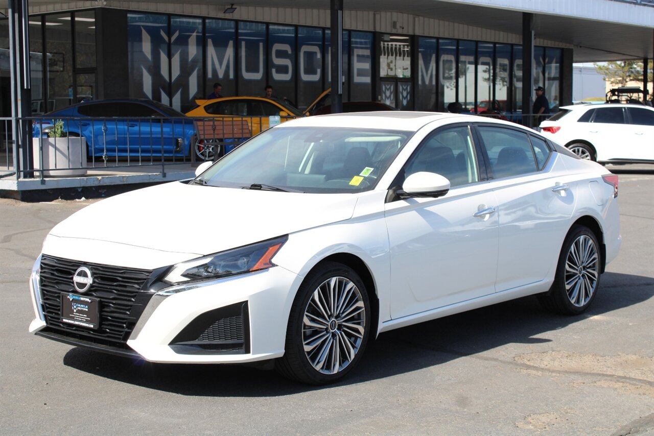 2023 Nissan Altima 2.5 SR - Photo 3 - Reno, NV 89511