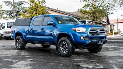 2017 Toyota Tacoma SR5 V6 Truck