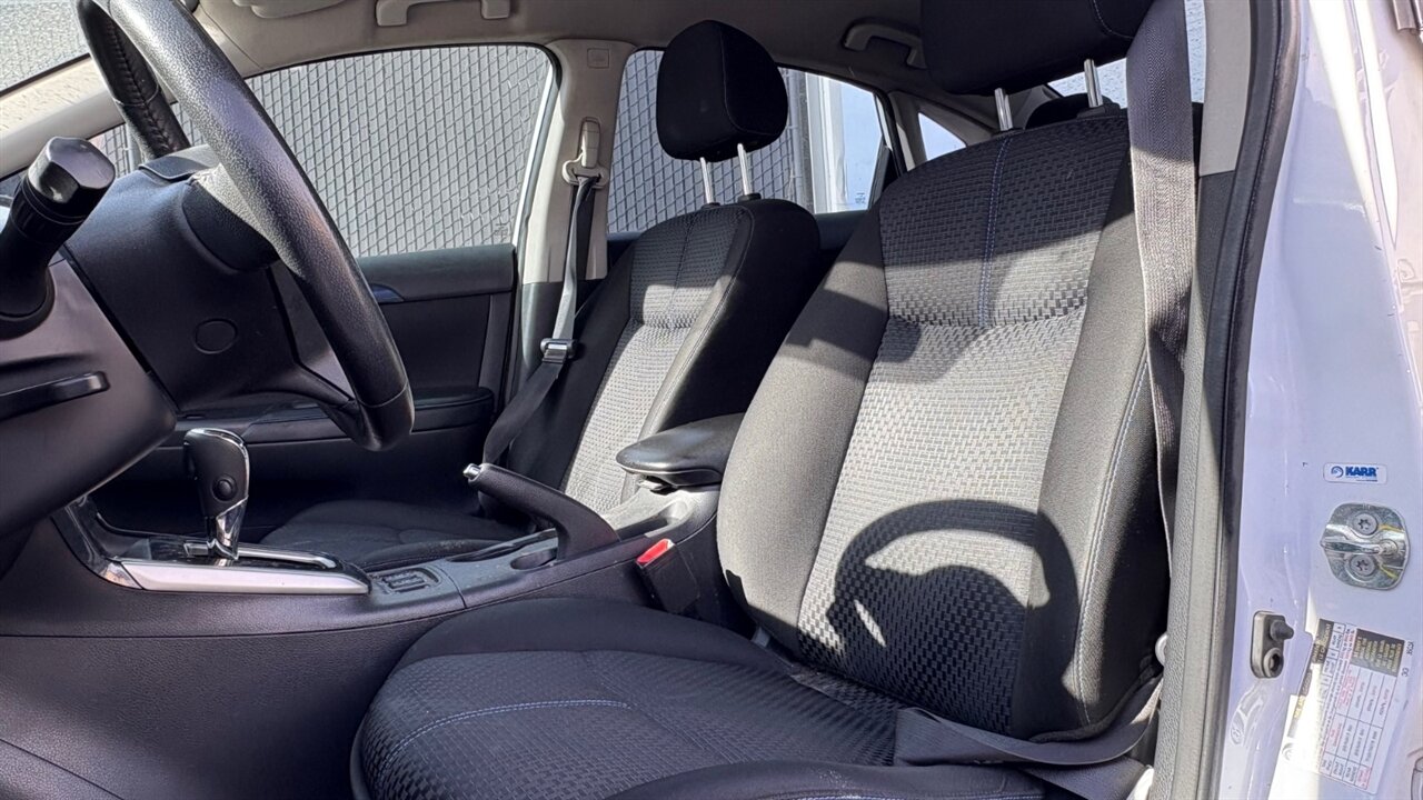 2019 Nissan Sentra SR - Photo 13 - Reno, NV 89511