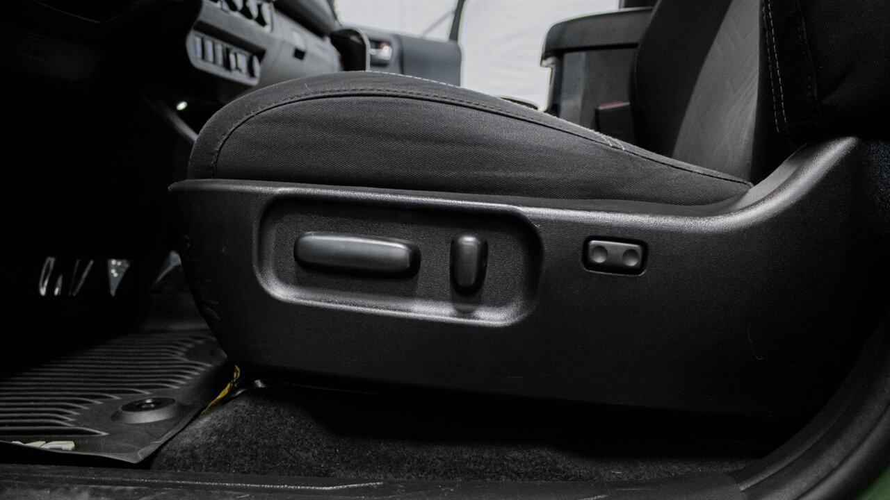 2021 Toyota Tacoma TRD Off-Road V6 - Photo 25 - Reno, NV 89511