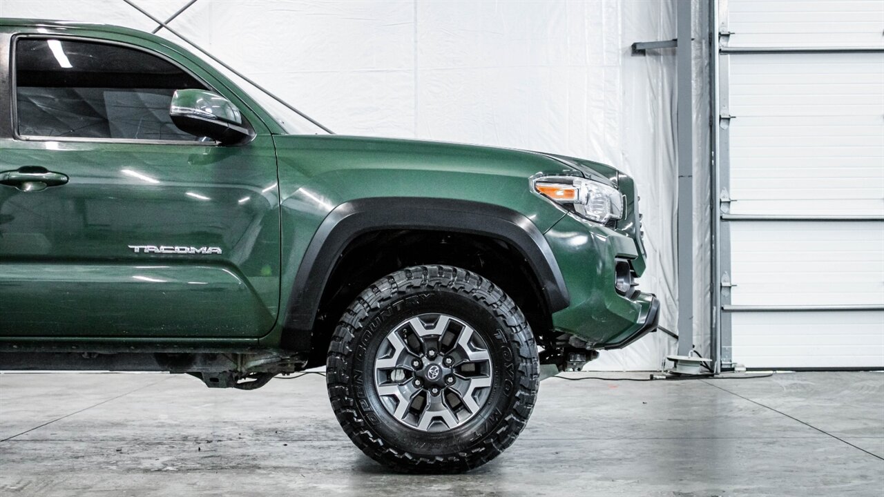 2021 Toyota Tacoma TRD Off-Road V6 - Photo 11 - Reno, NV 89511