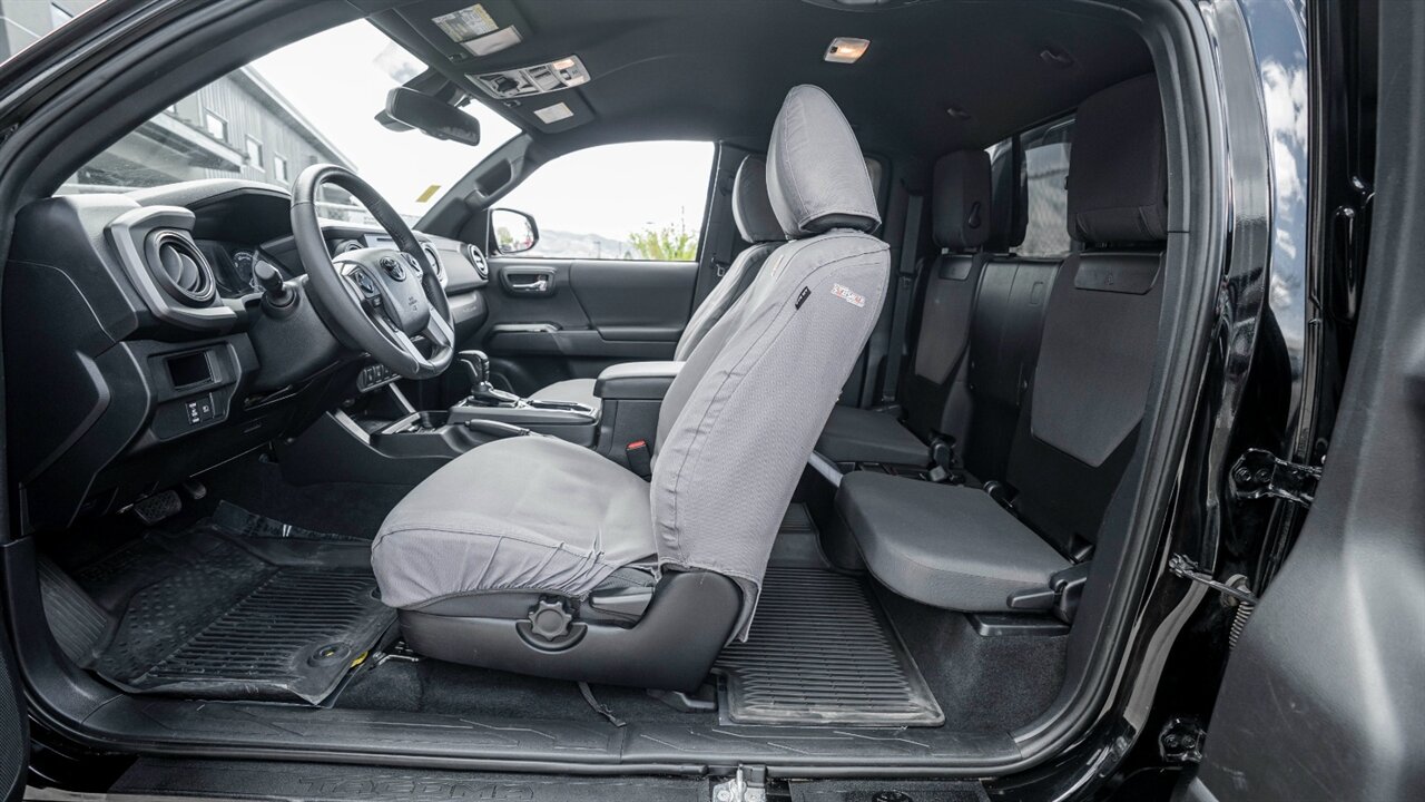 2018 Toyota Tacoma TRD Off-Road V6 - Photo 16 - Reno, NV 89511