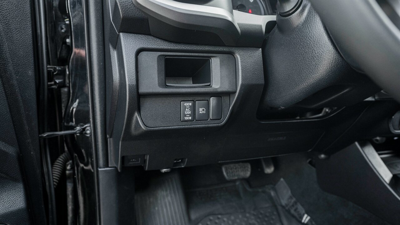 2018 Toyota Tacoma TRD Off-Road V6 - Photo 22 - Reno, NV 89511