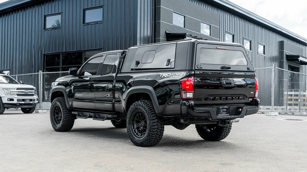 2018 Toyota Tacoma TRD Off-Road V6 - Photo 2 - Reno, NV 89511