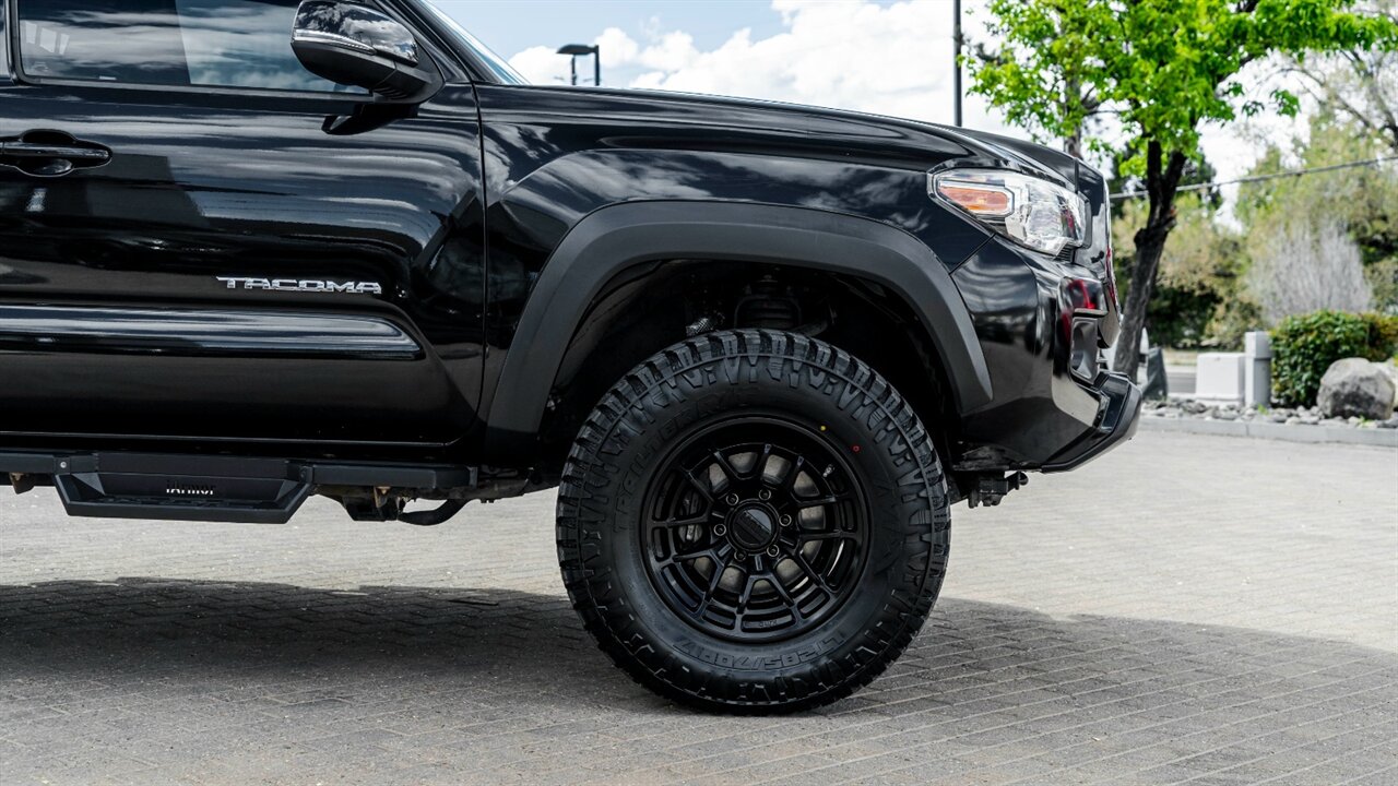 2018 Toyota Tacoma TRD Off-Road V6 - Photo 9 - Reno, NV 89511