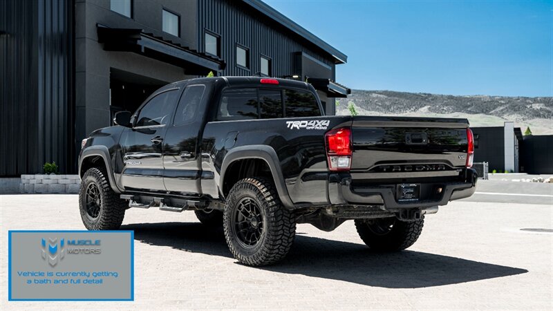 2018 Toyota Tacoma TRD Off-Road V6  