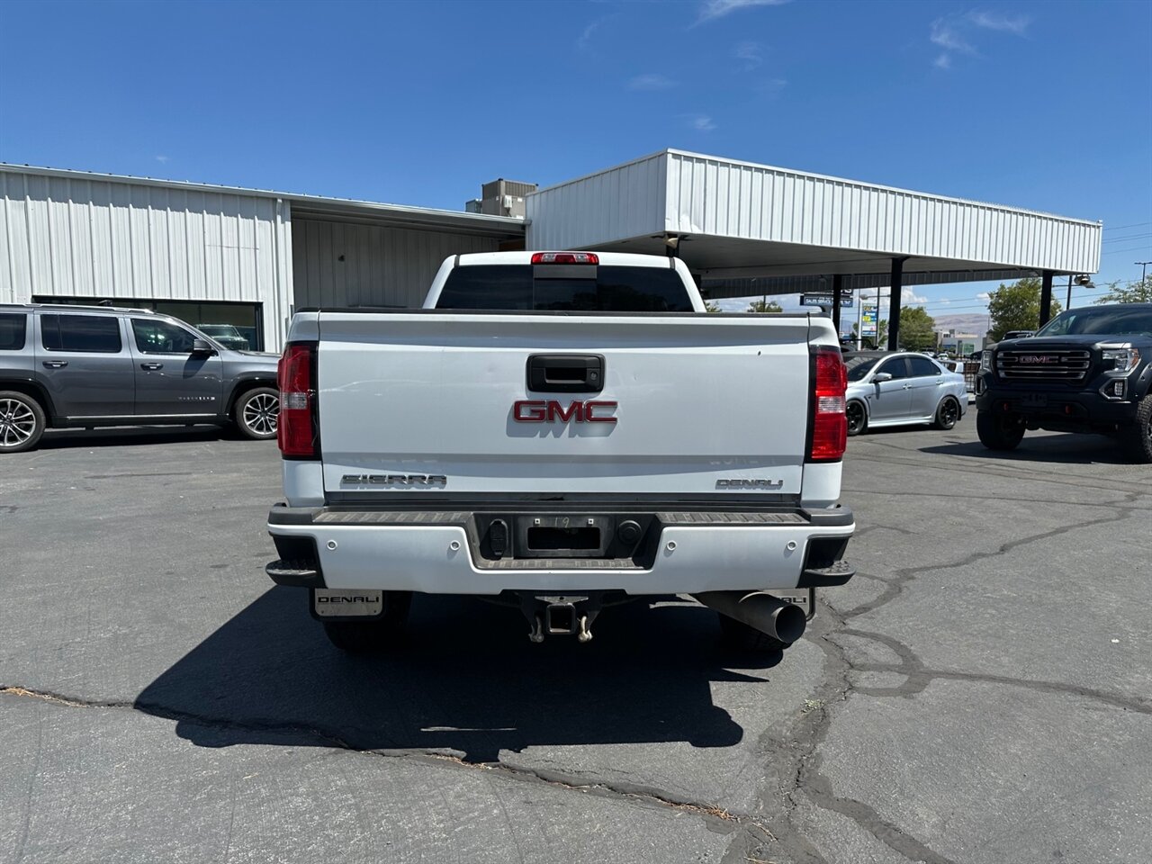 2019 GMC Sierra 3500 Denali - Photo 6 - Reno, NV 89511