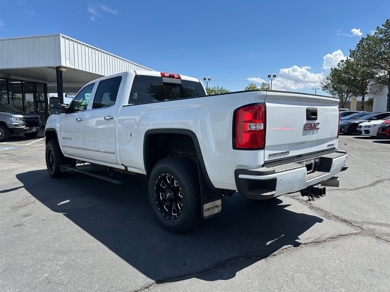 2019 GMC Sierra 3500 Denali - Photo 2 - Reno, NV 89511