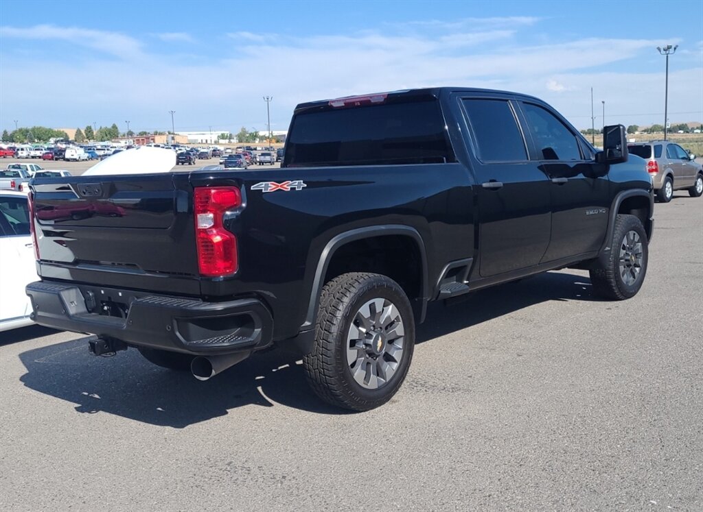 2022 Chevrolet Silverado 2500 Custom   - Photo 5 - Reno, NV 89511