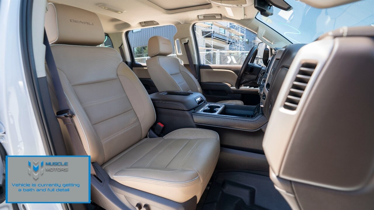 2019 GMC Sierra 2500HD Denali   - Photo 14 - Reno, NV 89511