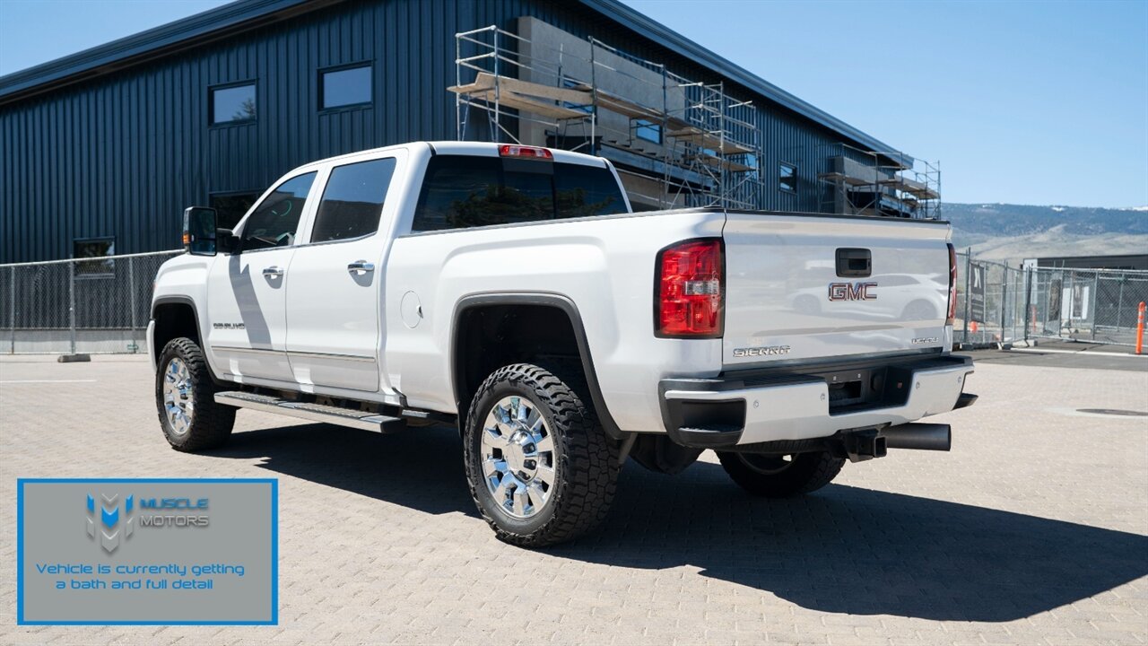 2019 GMC Sierra 2500HD Denali   - Photo 2 - Reno, NV 89511