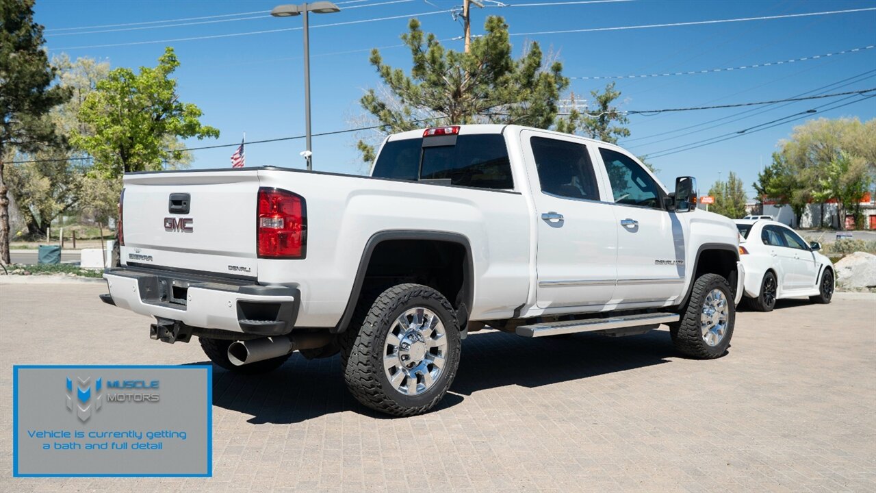 2019 GMC Sierra 2500HD Denali   - Photo 8 - Reno, NV 89511