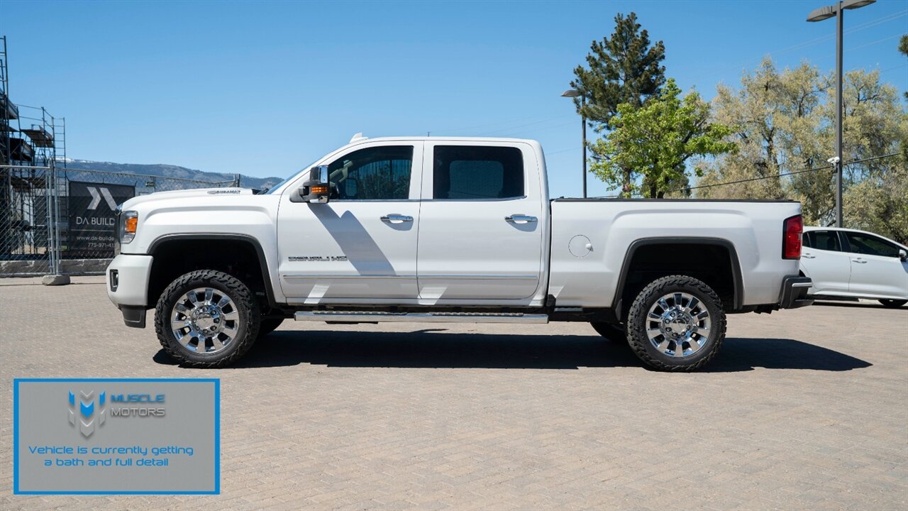2019 GMC Sierra 2500HD Denali   - Photo 3 - Reno, NV 89511