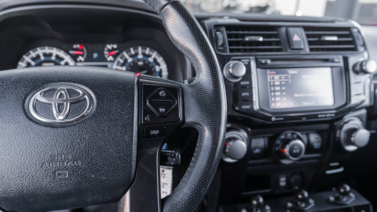 2018 Toyota 4Runner TRD Off-Road   - Photo 29 - Reno, NV 89511