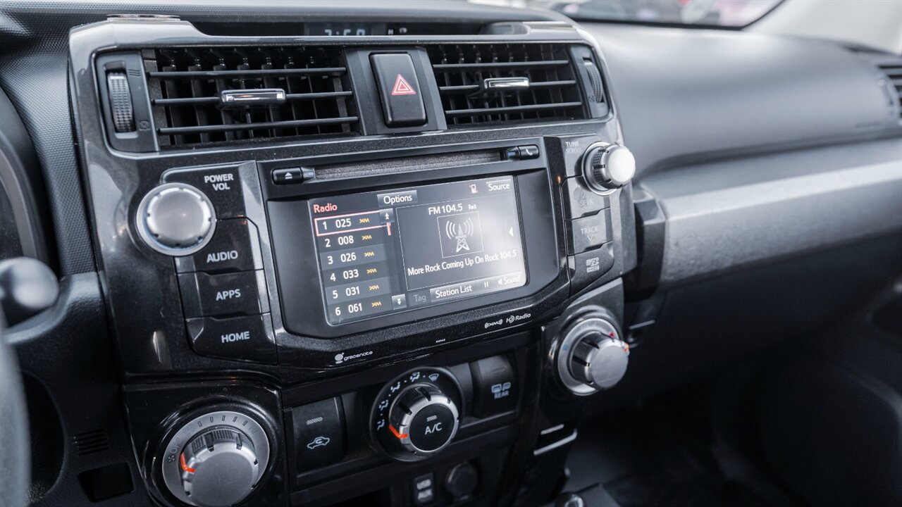 2018 Toyota 4Runner TRD Off-Road   - Photo 32 - Reno, NV 89511