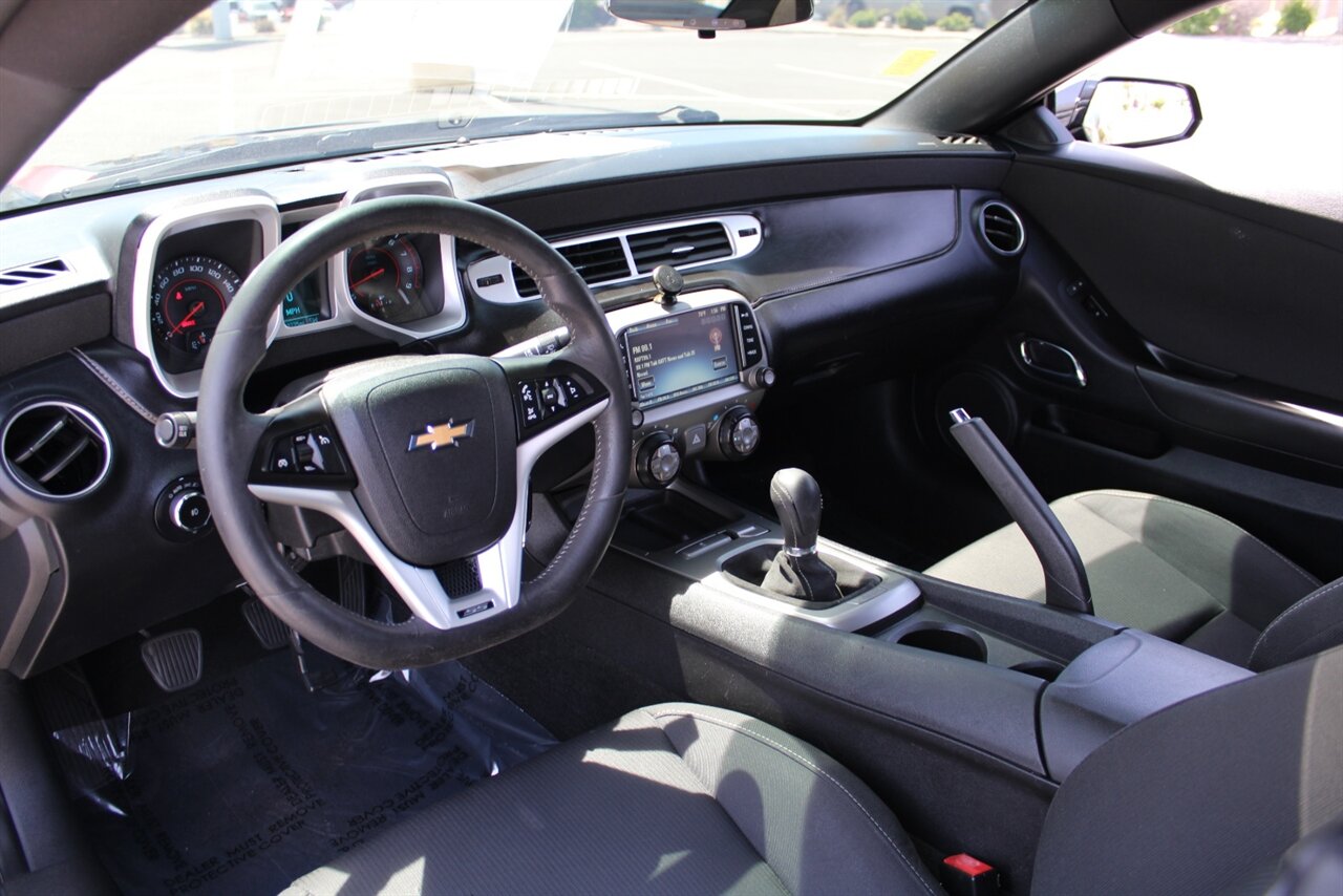 2014 Chevrolet Camaro SS 1SS - Photo 31 - Reno, NV 89511