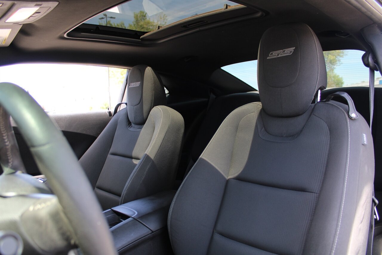 2014 Chevrolet Camaro SS 1SS - Photo 28 - Reno, NV 89511